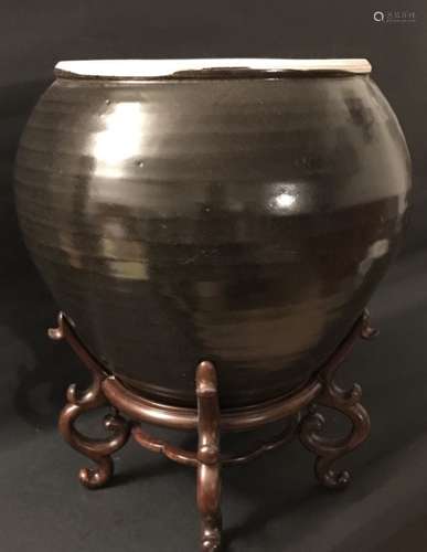 Song D., A Black Glaze Jar