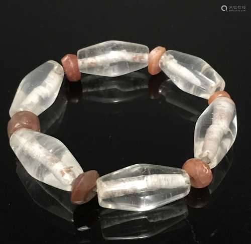 A Crystal Agate Bracelet