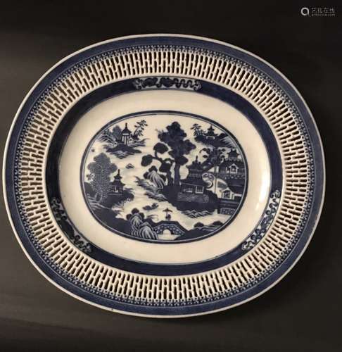 Qing D., A Blue and White Dish