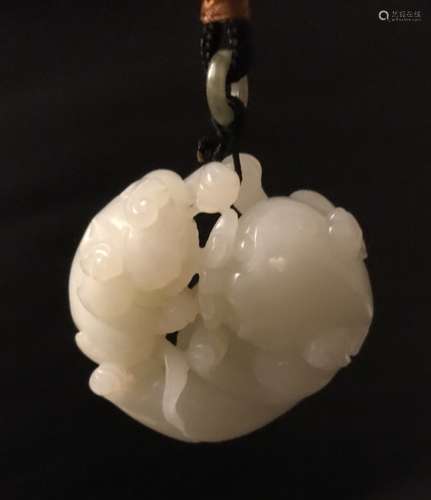 A Hetian Jade Pixiu Pendant