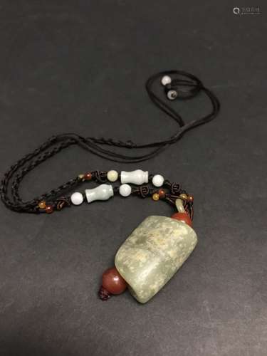 A Hongshan Culture Jade Pendant