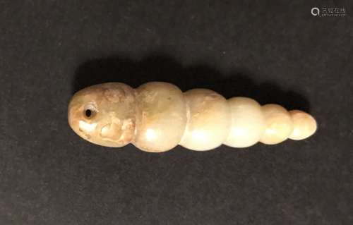 Western Zhou D., A Silkworm Pendant