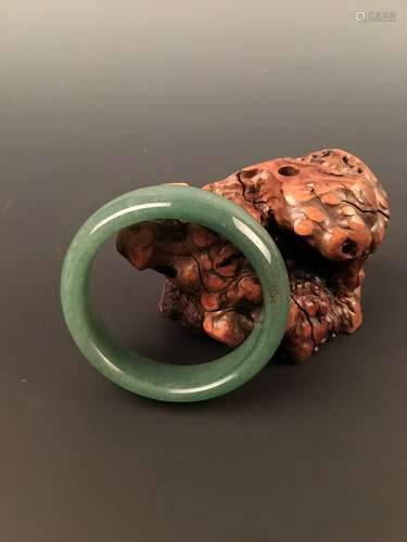 Green Jade Bangle