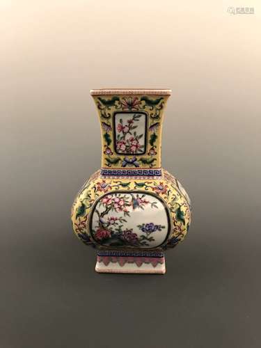 Chinese Famille Rose Vase