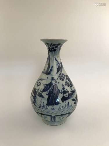 Fine Chinese Blue and White Vase