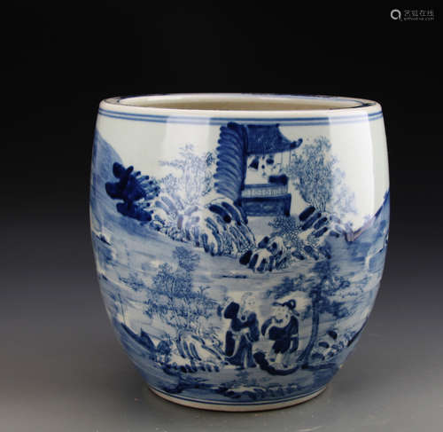 Chinese Qing Styled Blue and White figure Tank W:21cm H:24cm