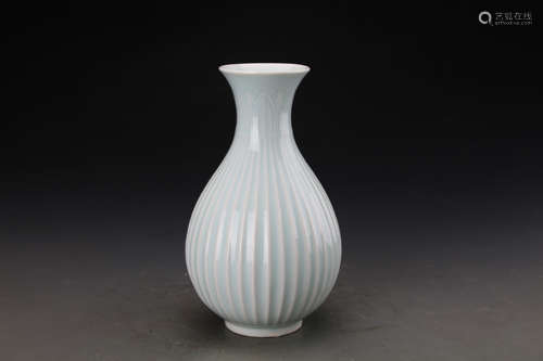 Chinese Hutian Glazed Vase W:13cm H:21cm