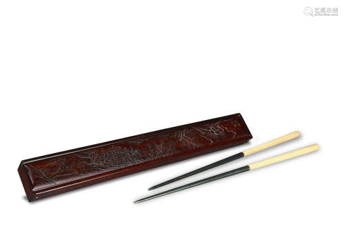 19世纪 红木山水纹香盒配香道筷
