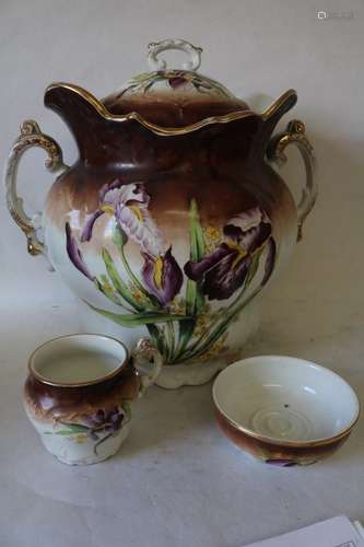 Antique Chamber Pot lot