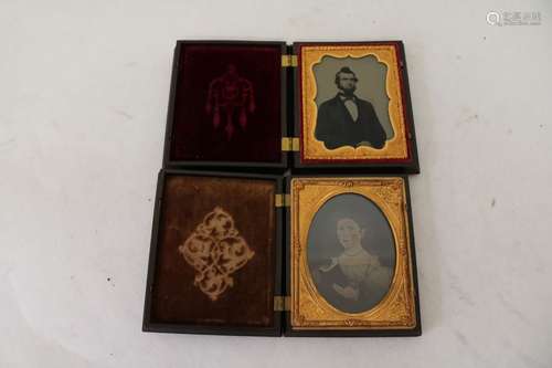 lot of 2 Daguerreotype Photos in Gutta-percha Cases