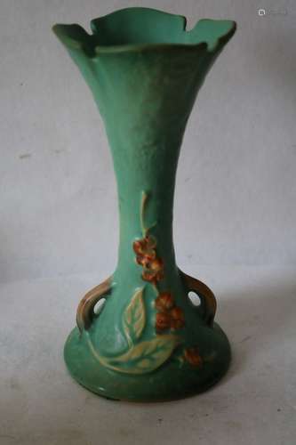 Roseville Vase, 879-7