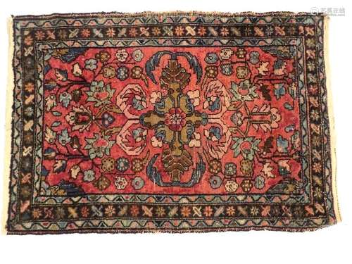 19TH CENTURY PERSIAN SAROUK RUG