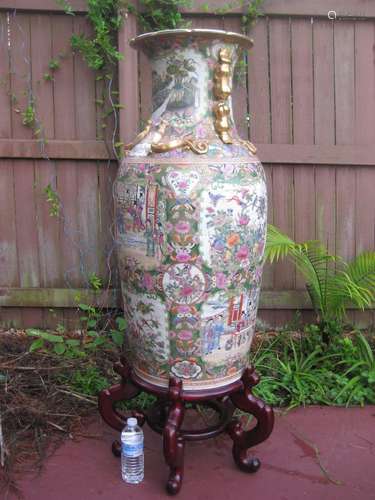 PORCELAIN GILT CHINESE ROSE MEDALLION FLOOR VASE 95 cm