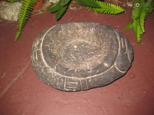 Rare Pre-Columbian carved stone mortar Peru 200BC-600AD