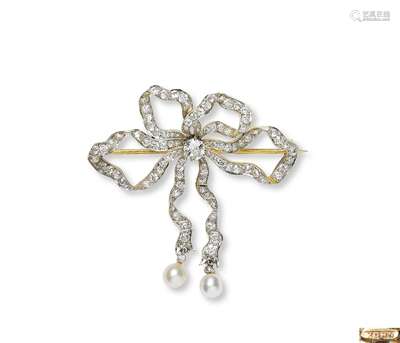 「蝴蝶结」钻石配珍珠胸针，德国设计师科恩（Kohn）