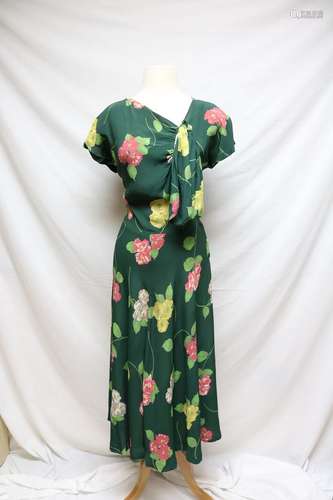 1940s green floral rayon dress