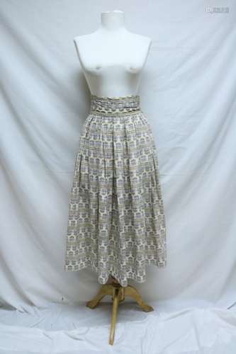 1950's Novelty Print Skirt with high waist band