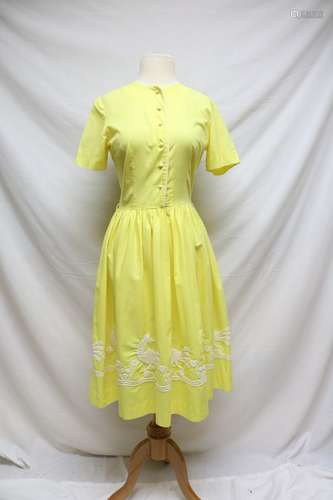 1960s canary yellow dress w/embroidery