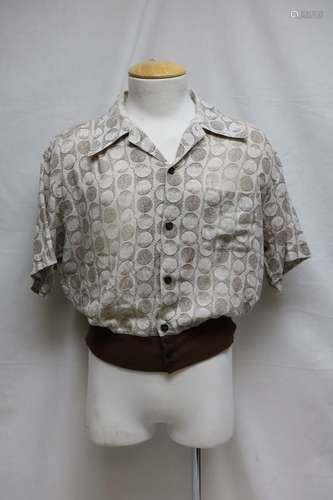 1960s mens polka dot shirt