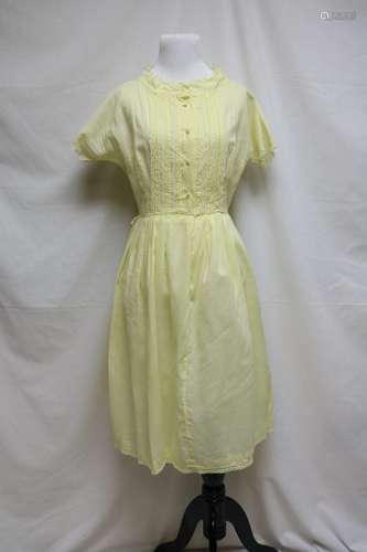 1950s cotton & lace shirtwaist dress