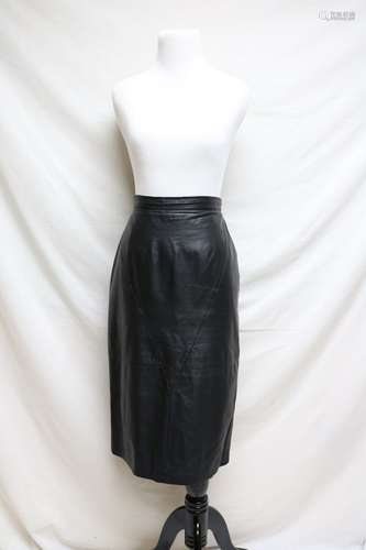 1980s leather pencil skirt