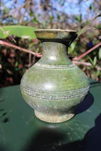 Chinese porcelain celadon glazed Hu jar, Han dynasty (206 BC-220AD);