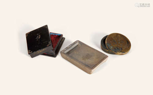 文房歙砚、铜墨盒、旧印泥漆盒
