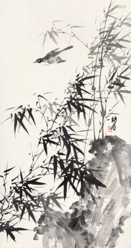 卢坤峰（b.1934） 雀嬉竹林 立轴 水墨纸本