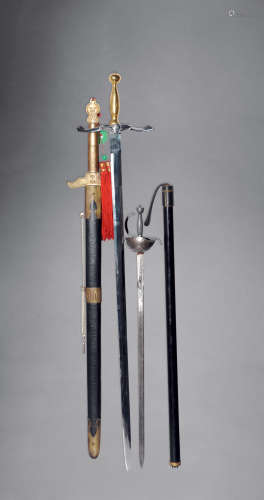 西洋劍、中式劍、地圖及西洋傘 一組五件