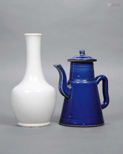 清 藍釉壺 連白釉瓶 一組二件