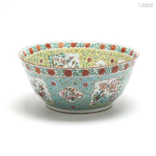 Chinese Export Famille Jaune Punch Bowl