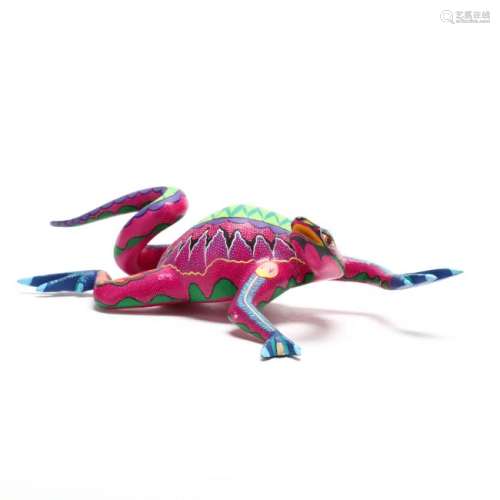 Mexican Carved and Painted Folk Art Lizard