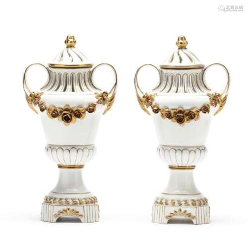 Paris Porcelain, Pair of Lidded Urns