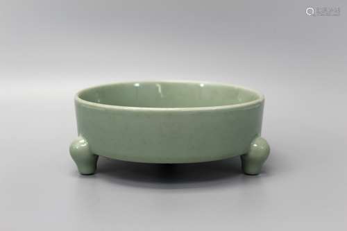 Chinese celadon porcelain brush washer, Qianlong mark.