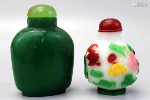 Two Chinese glass snuff bottles.