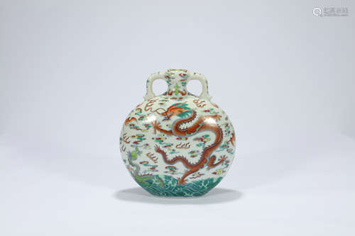 Chinese moon flask Doucai porcelain vase, Qianlong