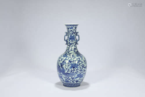 Chinese blue and white porcelain vase, Jiaqing mark.