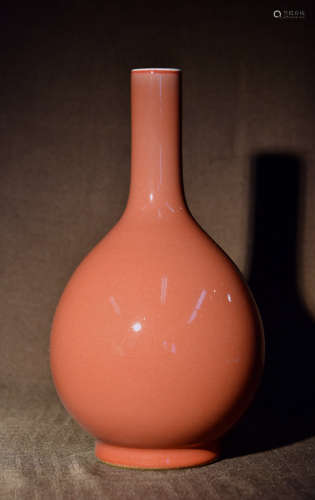 Chinese Red Long Neck Porcelain Vase