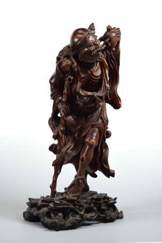 Chinese Wood immortal Standing