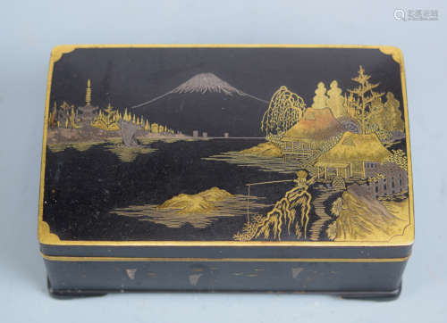 Japanese Komai Box with Landscape Scene