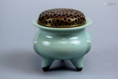 Japanese Celadon Porcelain Censer