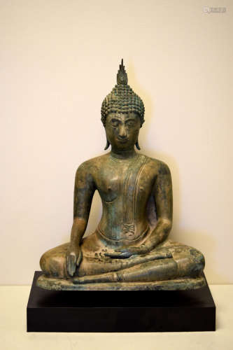 Large Thai Bronze Seated Bronze Buddha