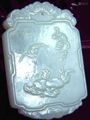 CHINESE WHITE JADE PEACH AND BAT PLAQUE