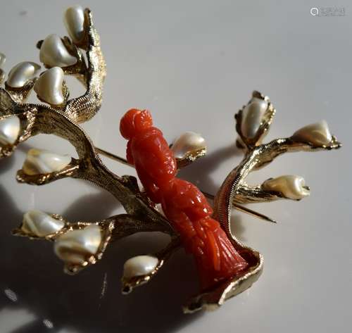 Vintage Red Coral Guanyin Brooch Pin