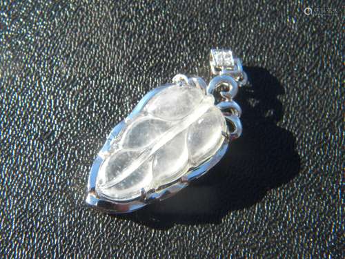 Natural Jadeite Leave Pendant