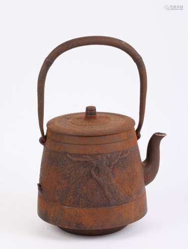 ANTIQUE JAPANESE IRON TEAPOT