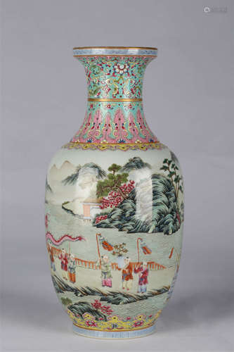 A Chinese Porcelain Vase