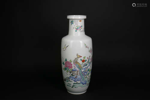 A Chinese Porcelain Vase