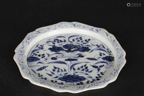 A Chinese Blue and White Porcelain Plate