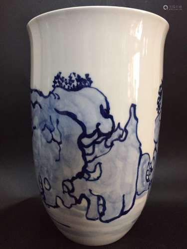 Wang Xiliang, Chinese Blue and White Vase